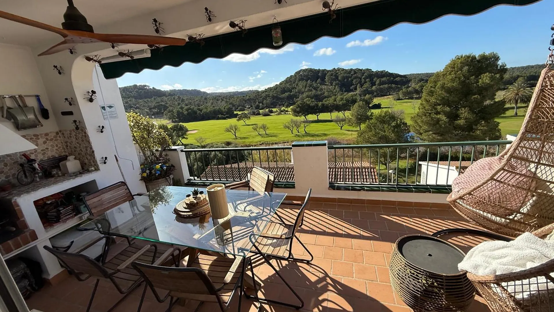 Flat Surrounded By Nature Wifi & Pool & Beach Nearby Son Parc 0*,  España